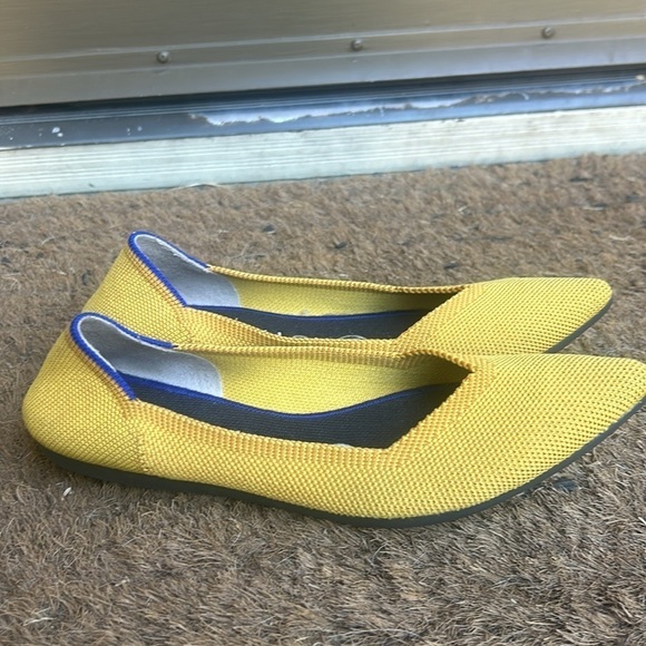 Rothy's the Point Flats Marigold Yellow Size 6 - Picture 3 of 10
